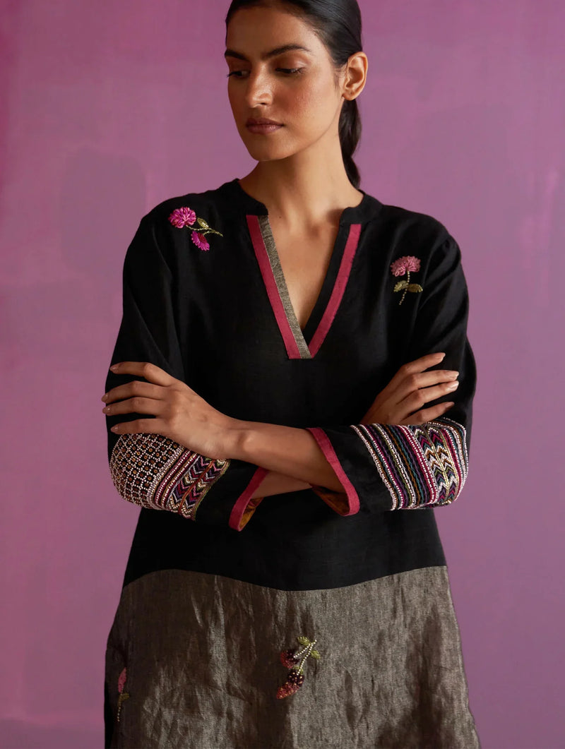 Cyra Hand-Embroidered Kurta Set - Black linen by Manan in black color for women Worldwide