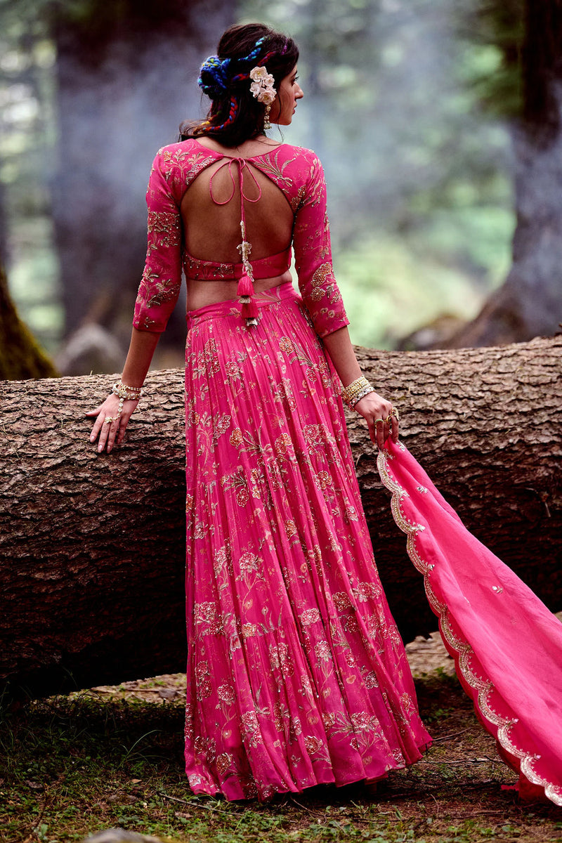 Garance Lehenga Set georgettte by Paulmi & Harsh-kahan Sep'26 in pink for women Worldwide