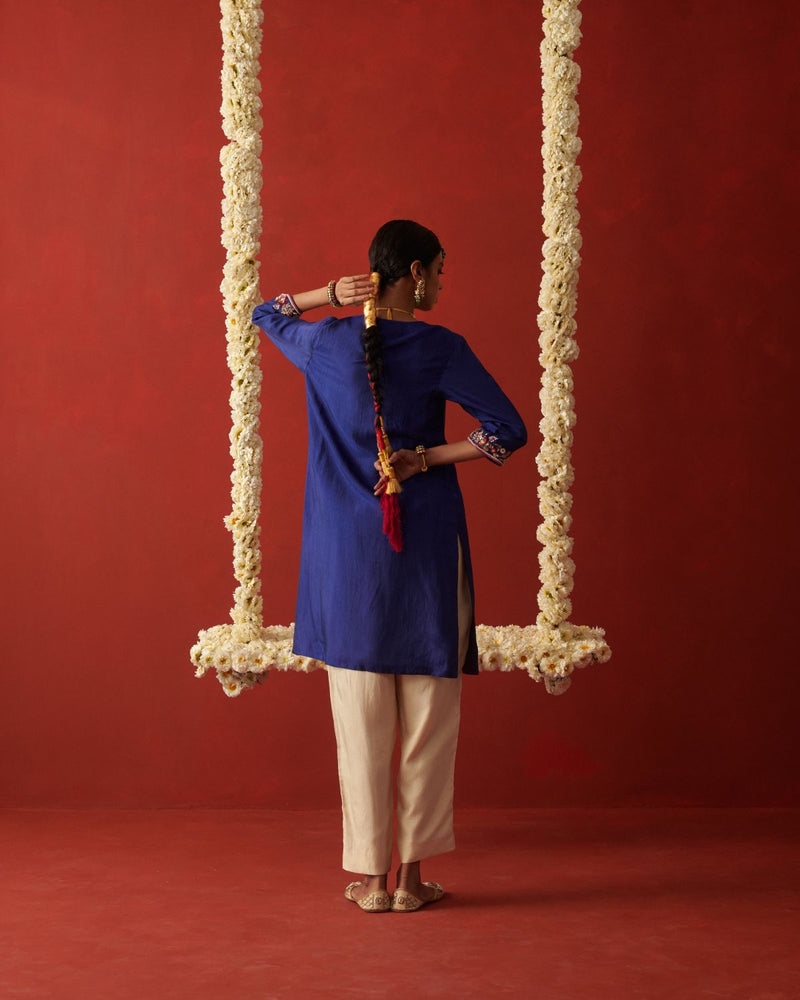 GHAZAL & PARCHHAI KURTA & PANT silk by Rashika Mittal in multi color for women Worldwide