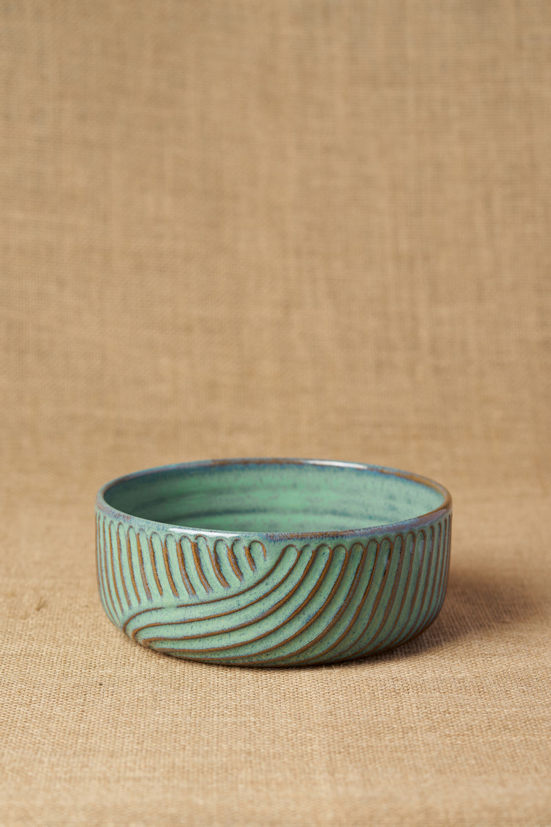 Gata Loop Medium Serving Bowl-Solid