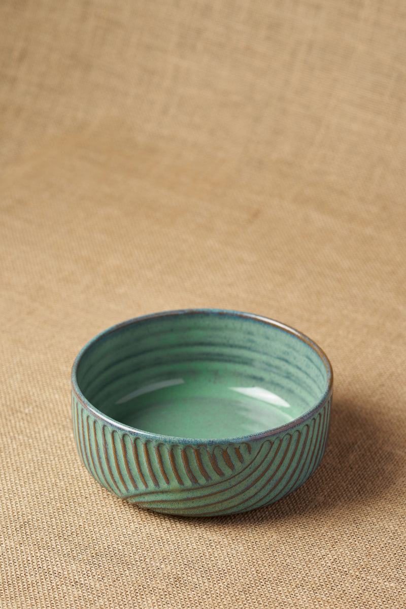 Gata Loop Medium Serving Bowl-Solid