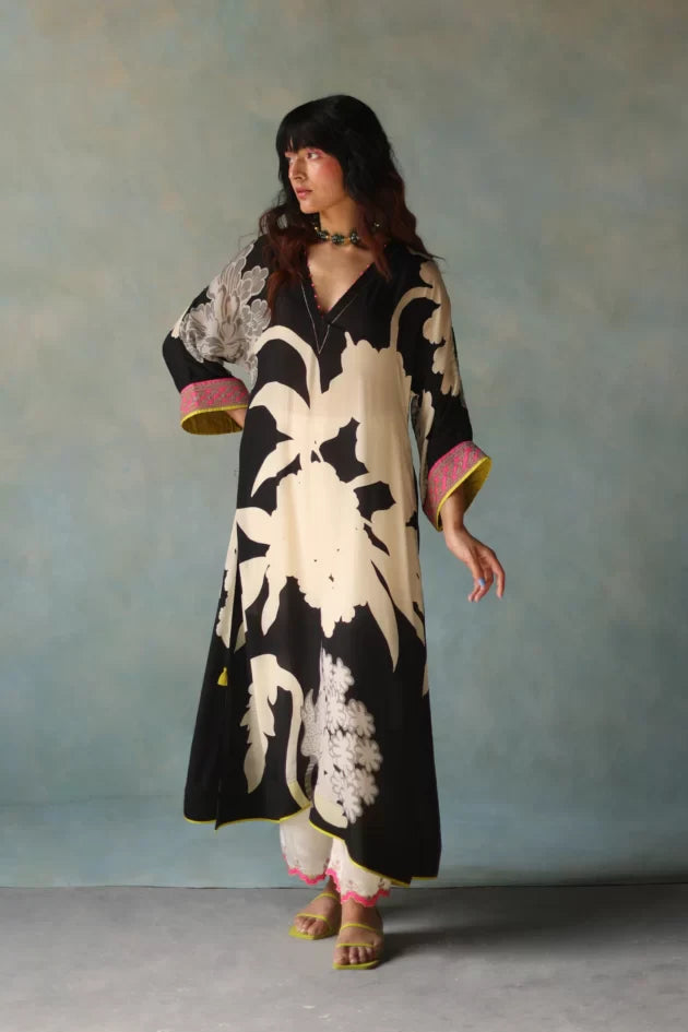 GUL BLACK AND IVORY FLOWER KAFTAN KURTA SET by Rajiramniq for women Worldwide