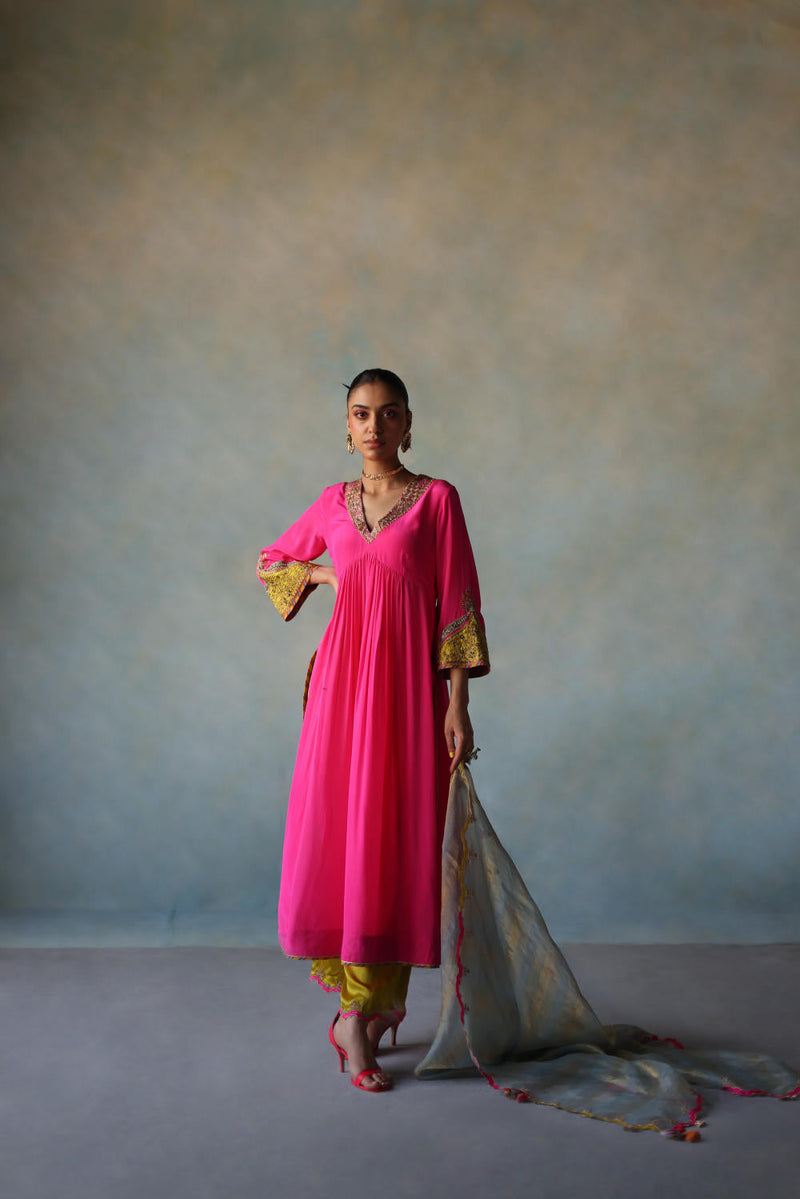 GUL HOT PINK BELL SLEEVE SILK KURTA SET by Rajiramniq for women Worldwide