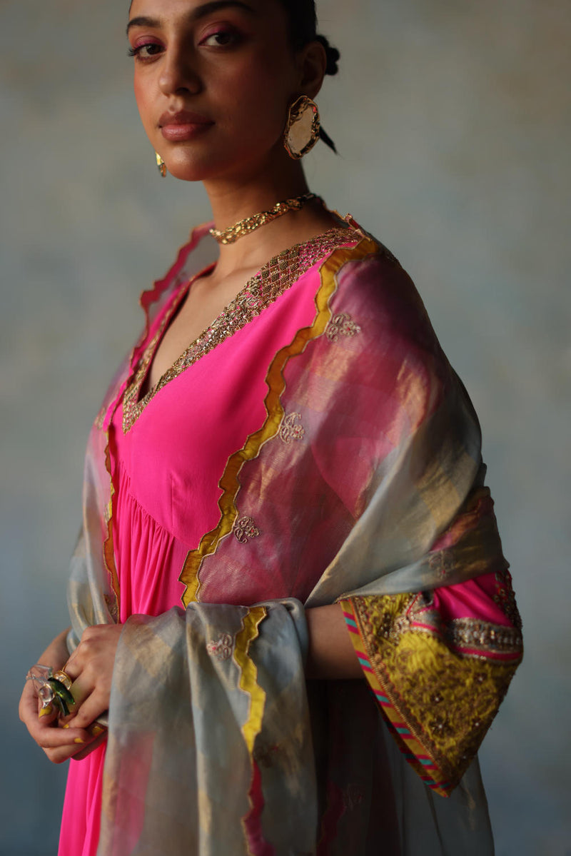 GUL HOT PINK BELL SLEEVE SILK KURTA SET by Rajiramniq for women Worldwide