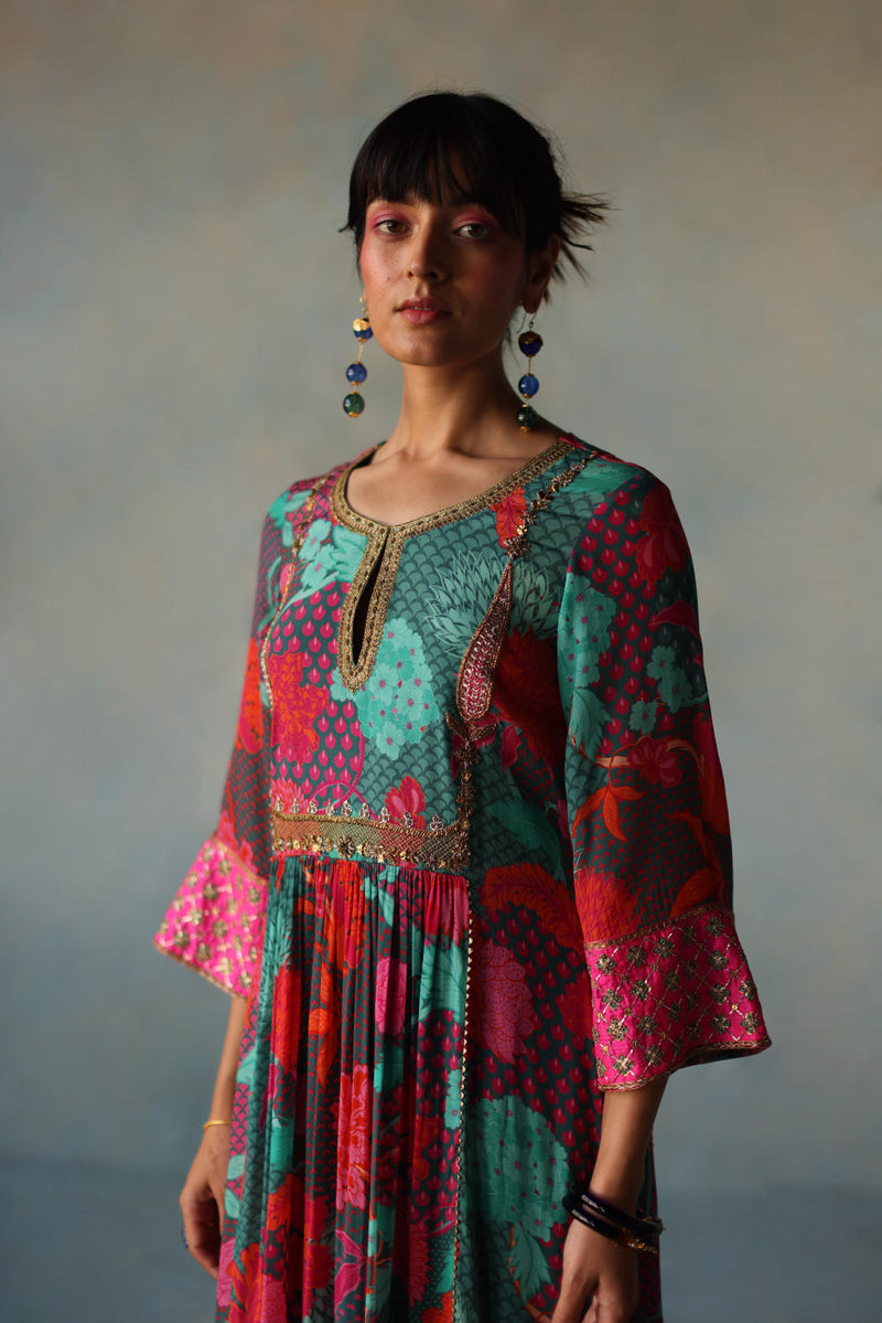 GUL TEAL YOKE CHECK SLEEVE KURTA SET by Rajiramniq for women Worldwide