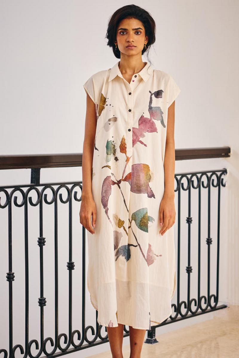 Growing Vein Dress cotton by Khara Kapas in white for women Worldwide