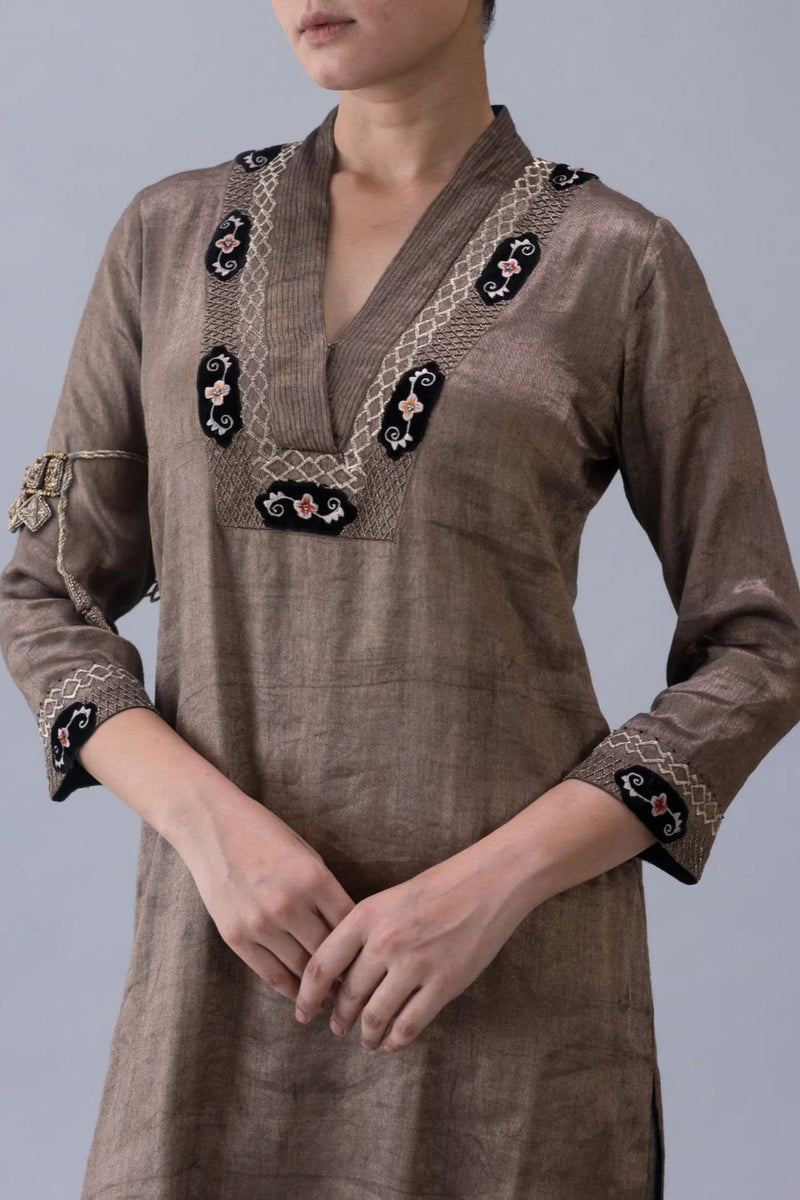 Gyatso Kurta-Metallic tissue by Shades of India for women Worldwide