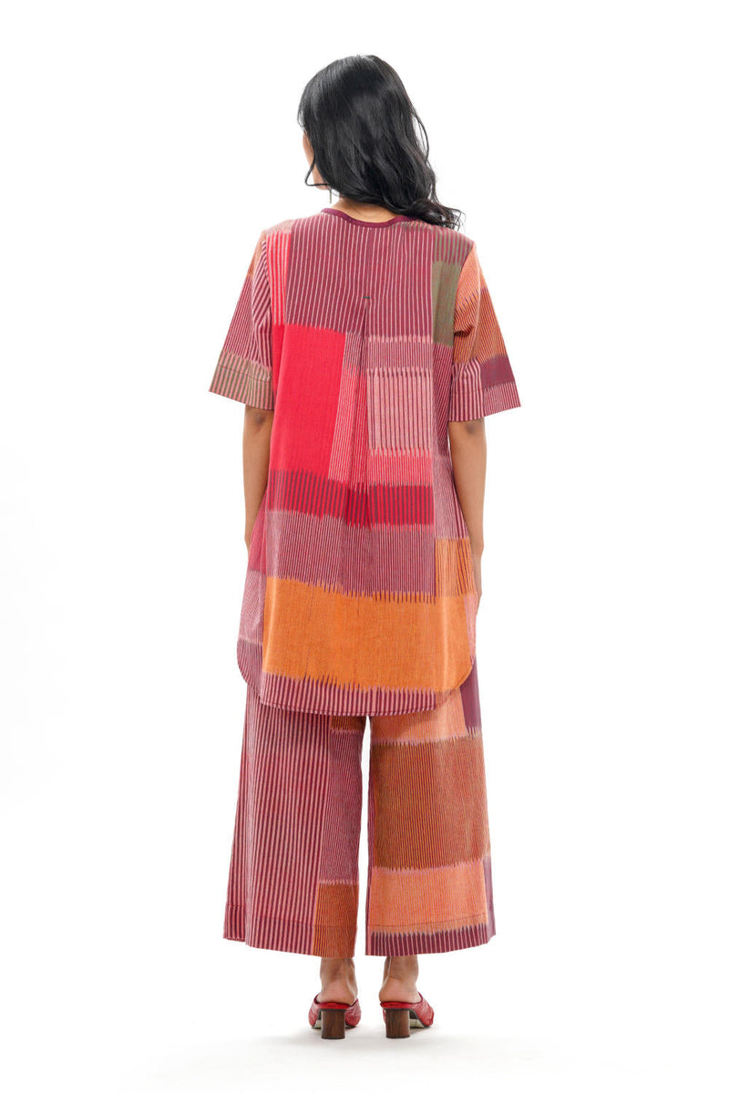HARU CLASSIC TUNIC 100% cotton by Translate - Handwoven Ikat in red color for women Worldwide