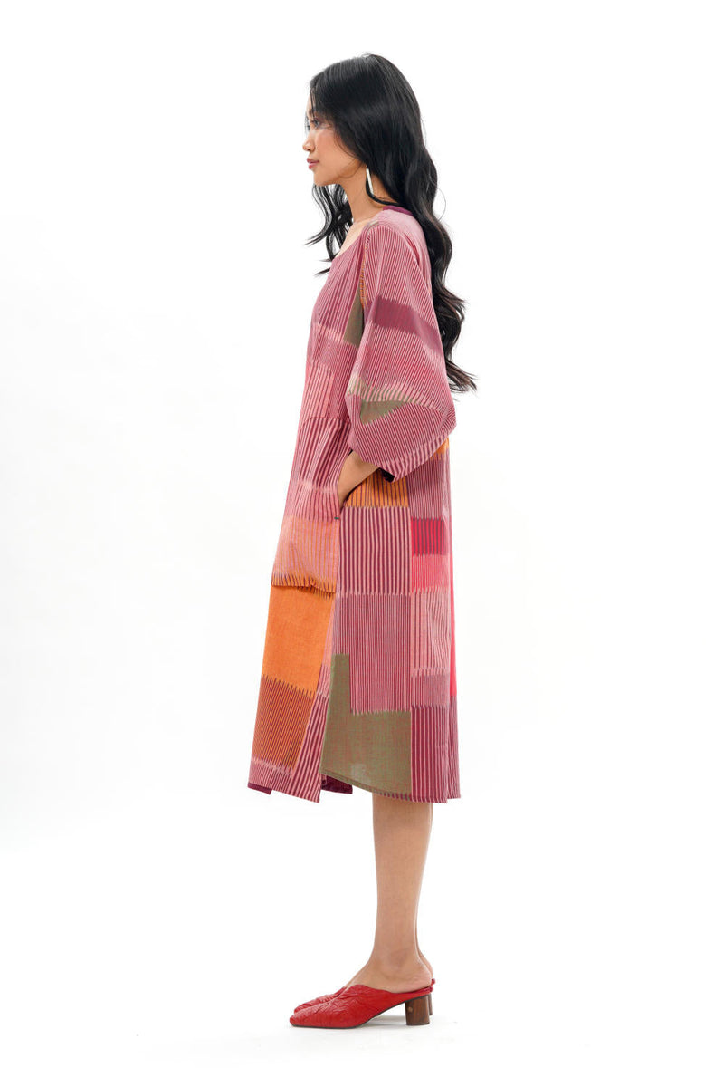HARU LANTERN SLEEVE DRESS 100% cotton by Translate - Handwoven Ikat in red color for women Worldwide