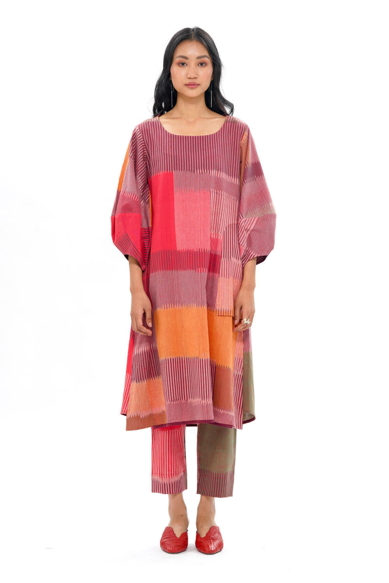 HARU LANTERN SLEEVE DRESS 100% cotton by Translate - Handwoven Ikat in red color for women Worldwide