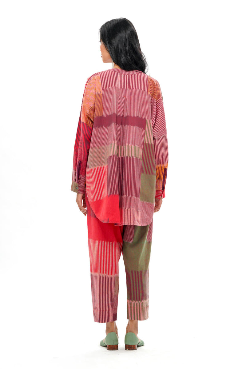 HARU RELAXED SHIRT 100% cotton by Translate - Handwoven Ikat in red color for women Worldwide