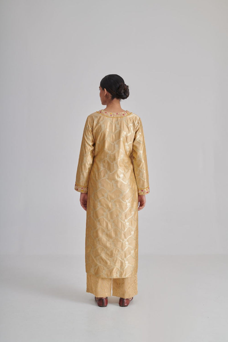 HEER & ZUNAIRA KURTA & PANT silk by Rashika Mittal in gold color for women Worldwide