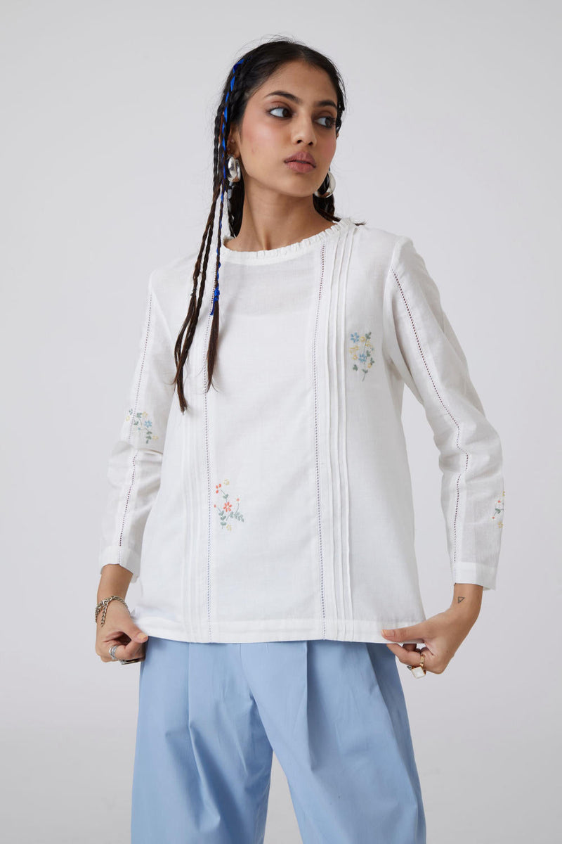 Hurit - Top Top & Tunics by The Summer House in white color for women Worldwide