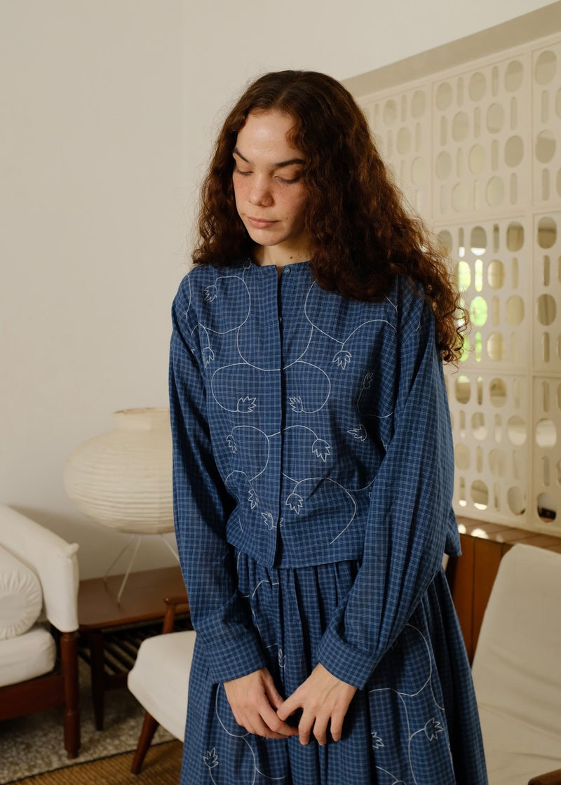 Thea Top handwoven cotton top/shirt by MASON AND MILL in navy blue for women Worldwide
