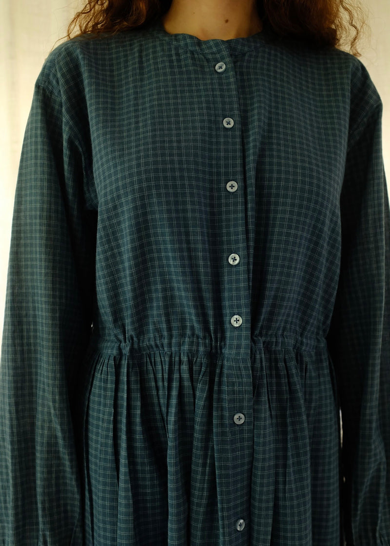 Cynthia-Washed Navy Dress handwoven cotton dress by MASON AND MILL in navy blue for women Worldwide
