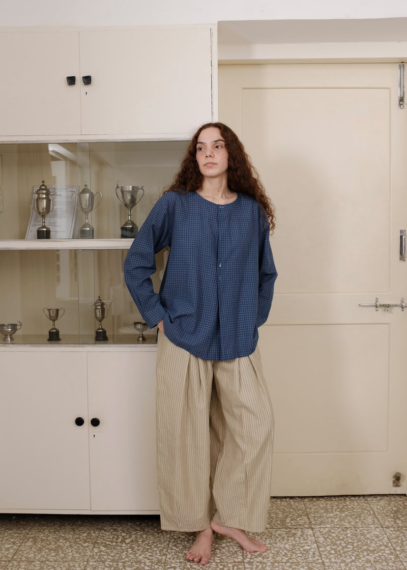 Aston Top handwoven cotton top/shirt by MASON AND MILL in navy blue for women Worldwide