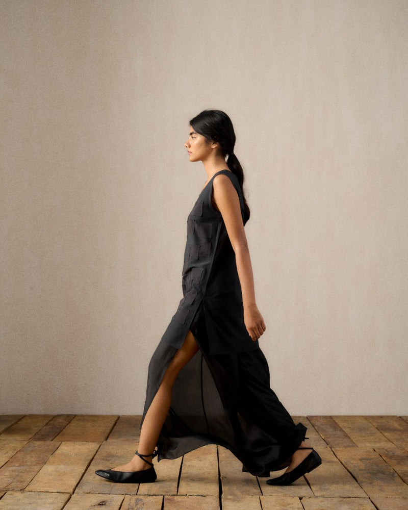 KAARI TUNIC SET 100% cotton by Ituvana in white color for women Worldwide