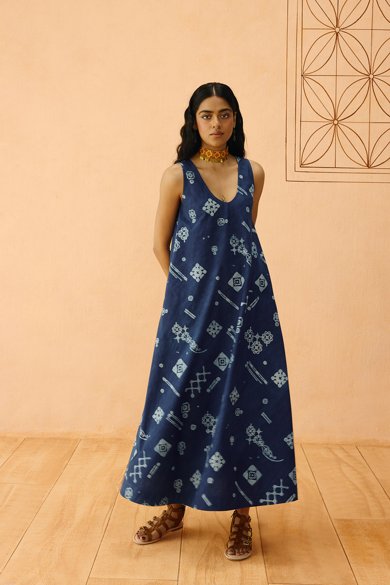 Indigo Ornament Organic Cotton Maxi Dress organic cotton poplin dress by SUI in indigo for women Worldwide