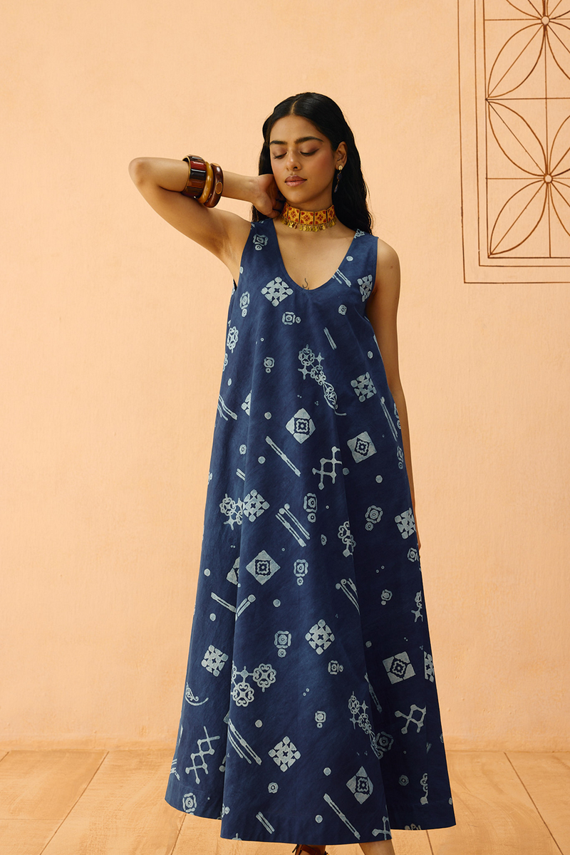 Indigo Ornament Organic Cotton Maxi Dress organic cotton poplin dress by SUI in indigo for women Worldwide
