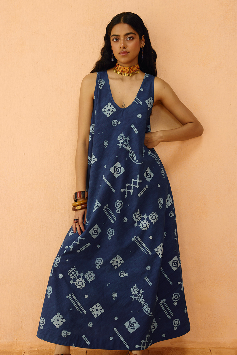 Indigo Ornament Organic Cotton Maxi Dress organic cotton poplin dress by SUI in indigo for women Worldwide