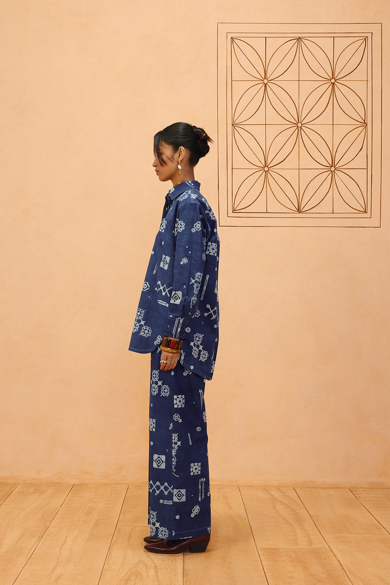 Indigo Patterns Organic Cotton Shirt organic cotton poplin top/shirt by SUI in indigo for women Worldwide