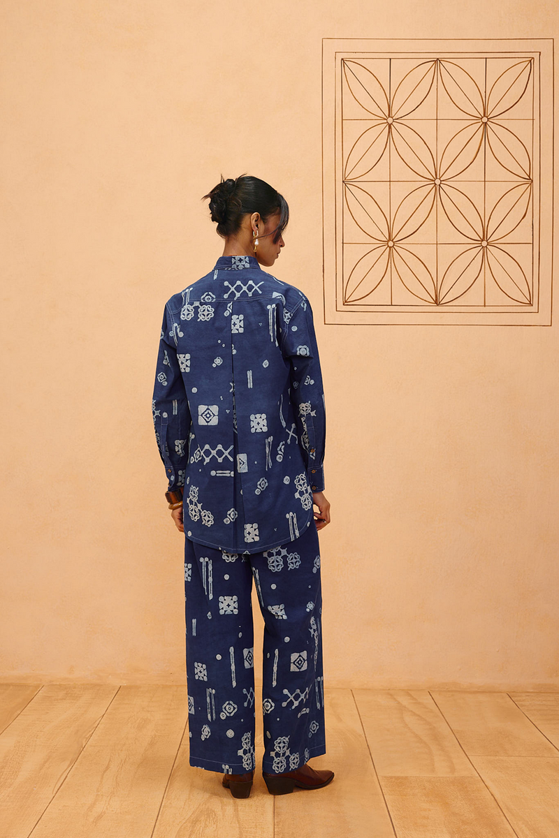 Indigo Patterns Organic Cotton Shirt organic cotton poplin top/shirt by SUI in indigo for women Worldwide