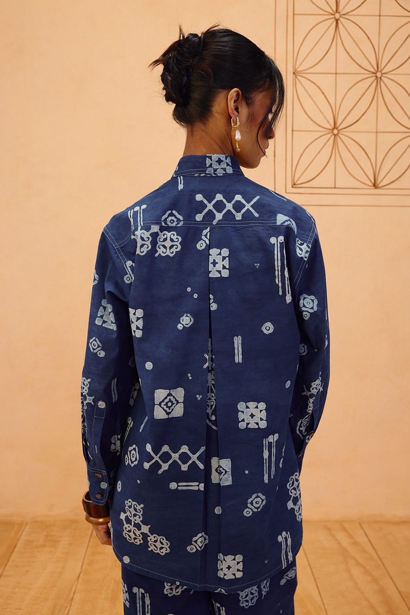 Indigo Patterns Organic Cotton Shirt organic cotton poplin top/shirt by SUI in indigo for women Worldwide