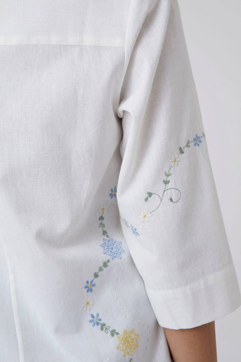 Issi Shirt handwoven khadi cotton top/shirt by The Summer House in white for women Worldwide