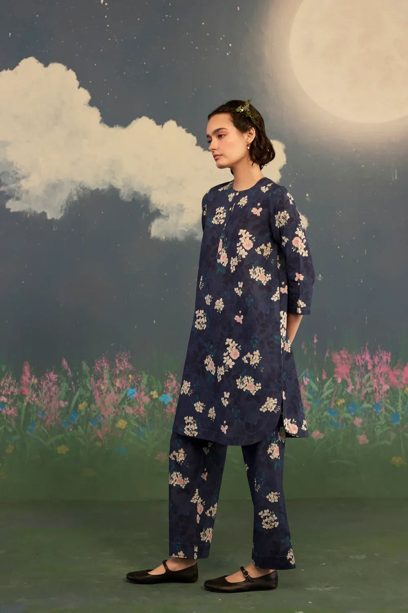 Moonlit Rose Short Kurta Set Cotton cotton by Nadiya Paar in black color for women Worldwide