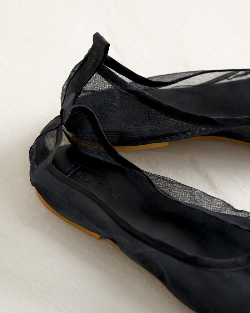 TULLE BALLET FLATS silk by Ituvana in black color for women Worldwide