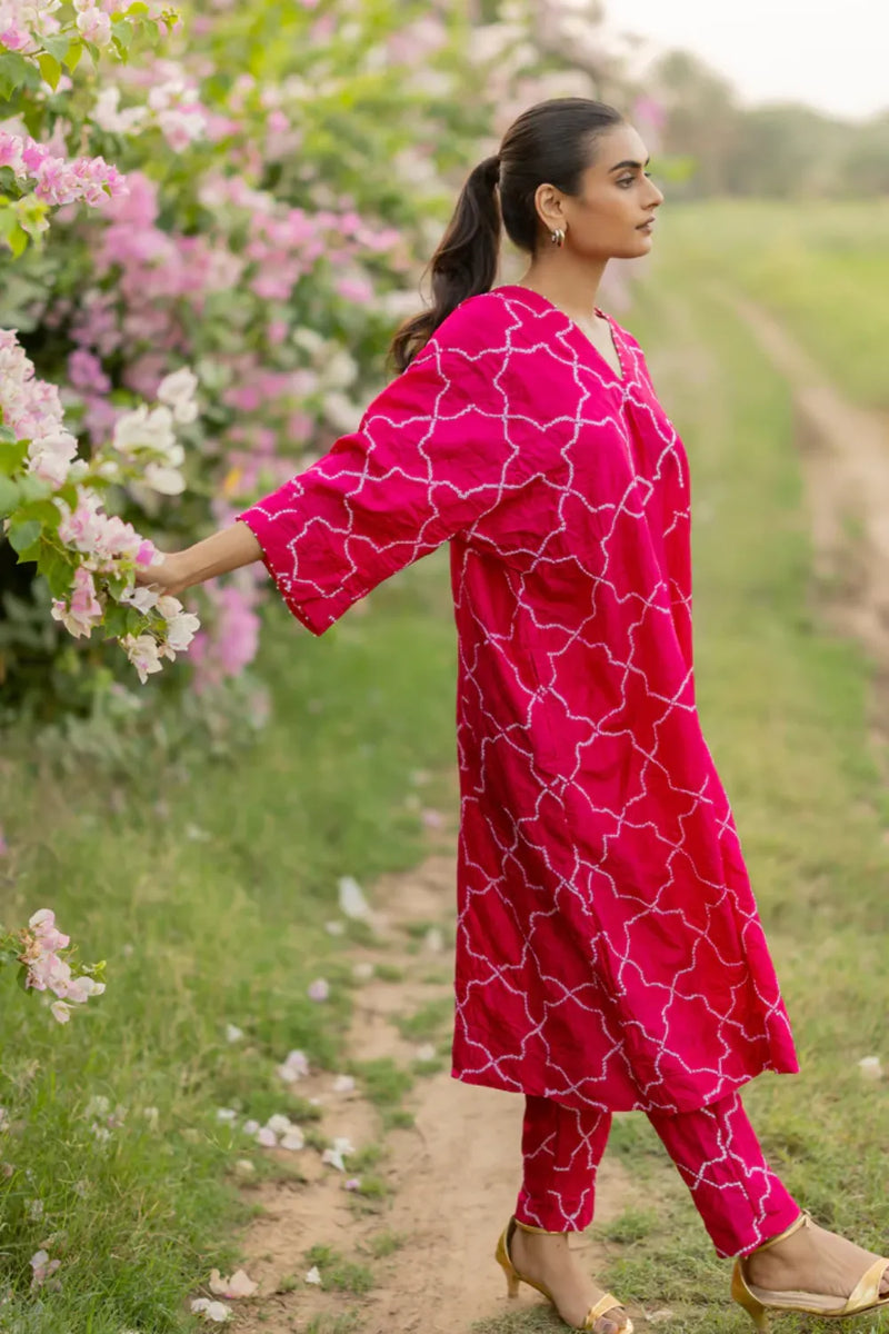JAALI V2 KURTA SET-PINK silk by Dyelogue in pink color for women Worldwide