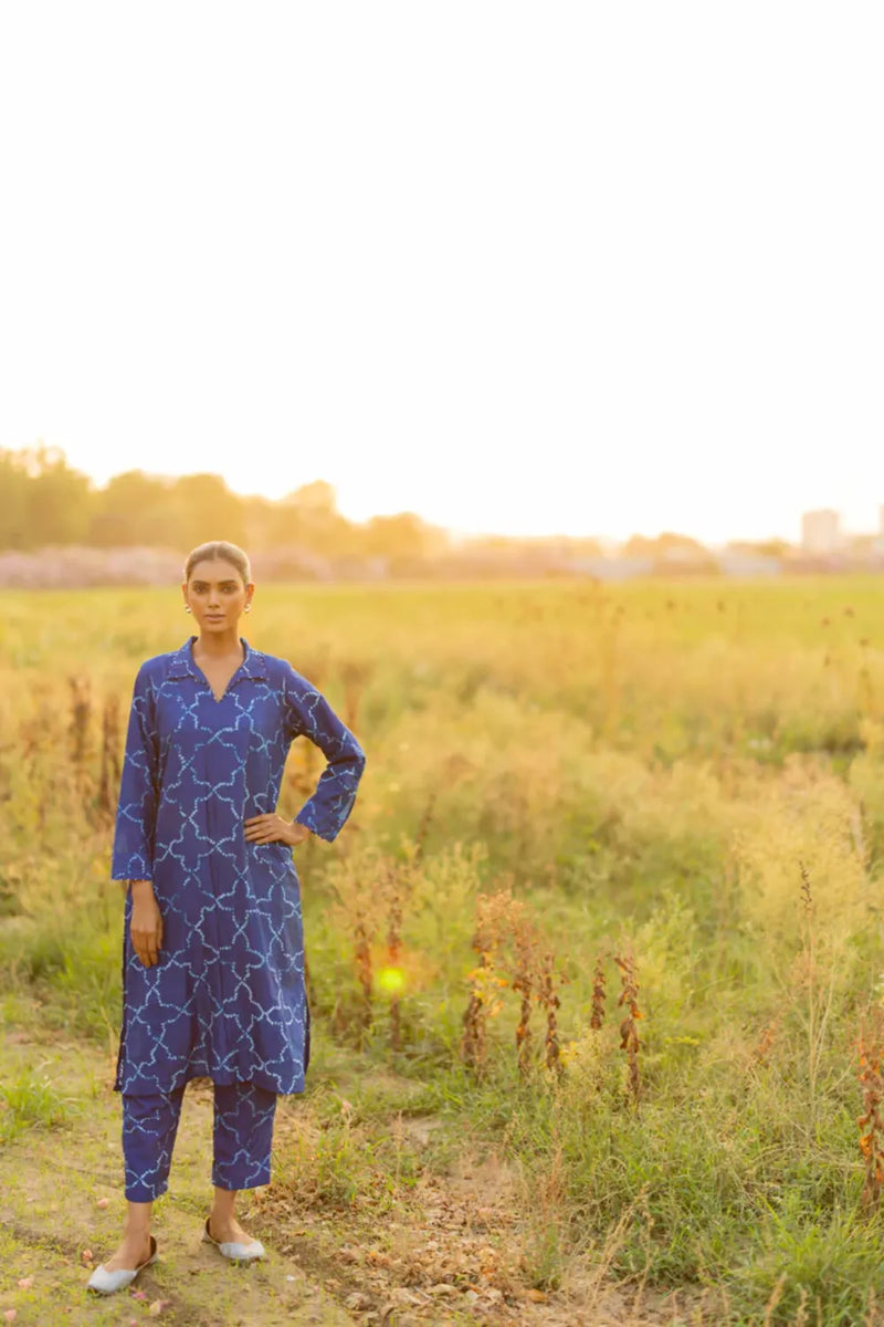 JAALI V KURTA SET-INDIGO silk by Dyelogue for women Worldwide