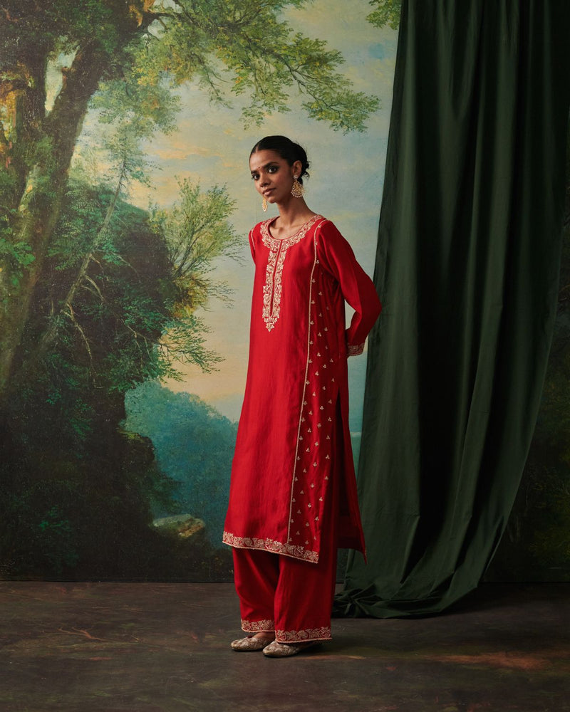 JAZABAH & SAIYAN KURTA & PANT chiffon by Rashika Mittal in red color for women Worldwide