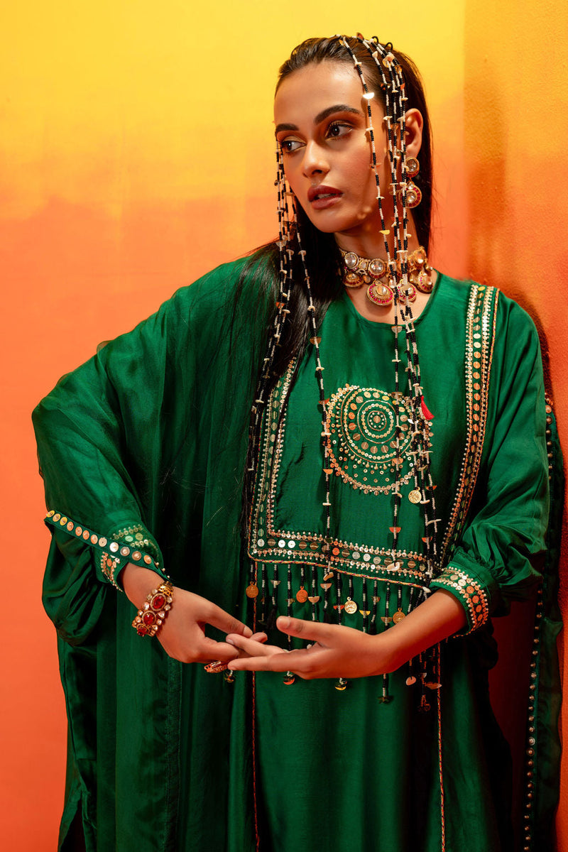 Vani Green AntiFit Kurta with Pant and Dupatta satin by PRAHNAAYA in green color for women Worldwide
