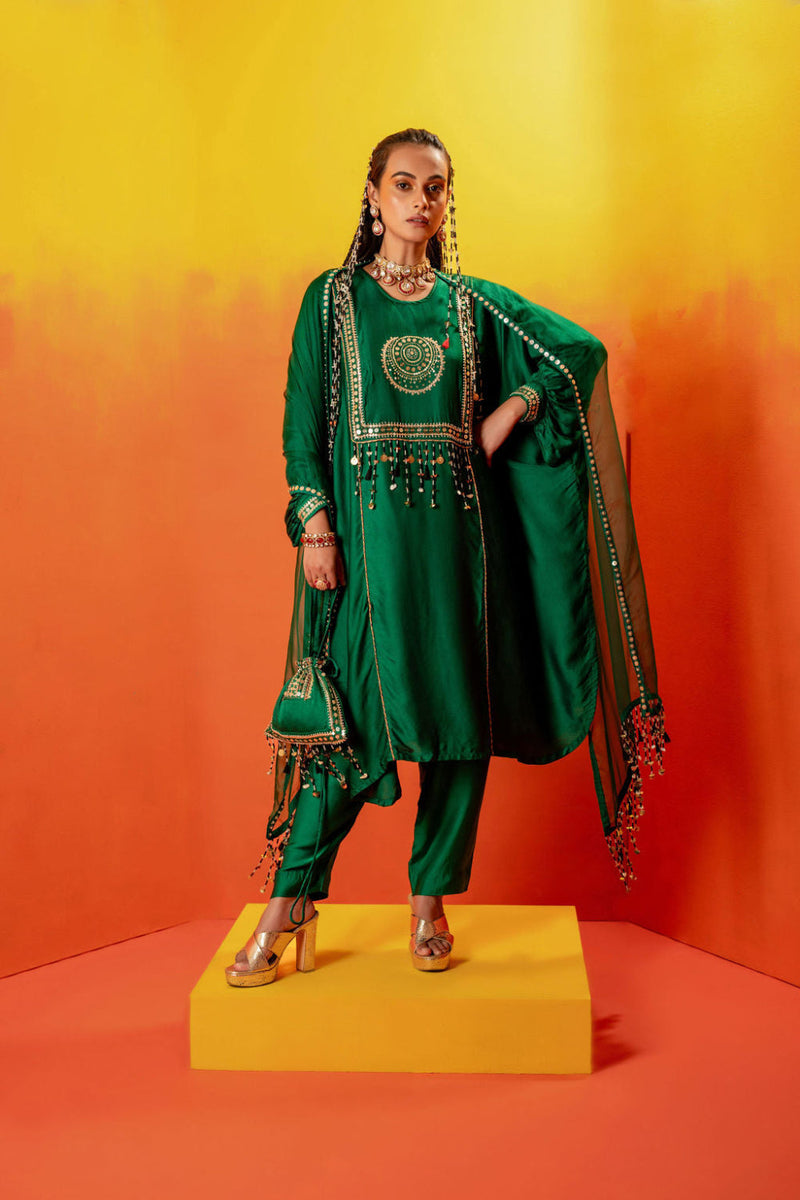 Vani Green AntiFit Kurta with Pant and Dupatta satin by PRAHNAAYA in green color for women Worldwide