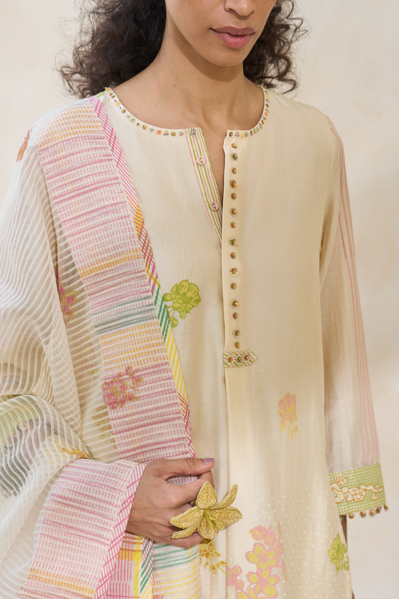 Jinger Set chanderi by SWATTI KAPOOR in multi color for women Worldwide