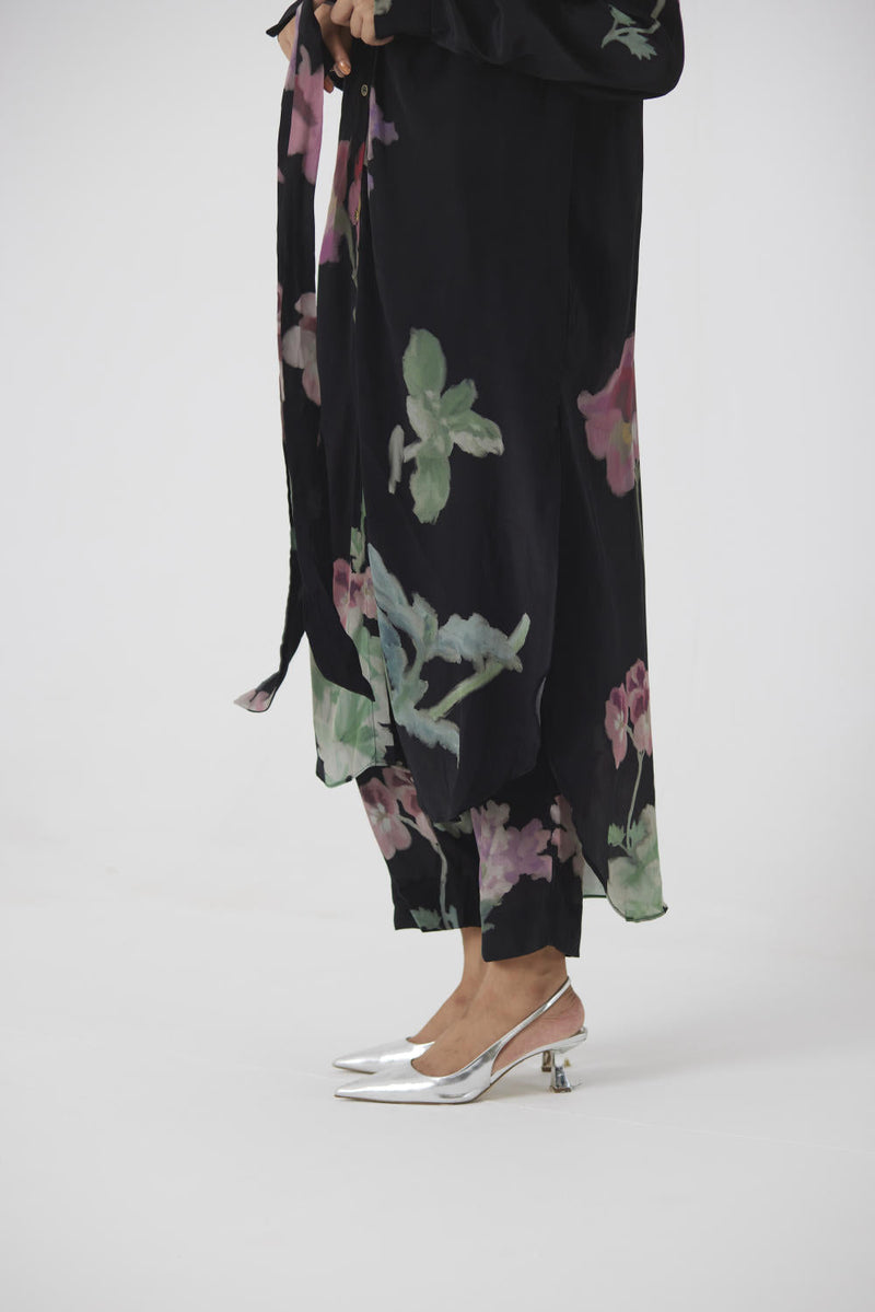 JULIET BLACK WRAP KURTA SET by Yam in black color for women Worldwide