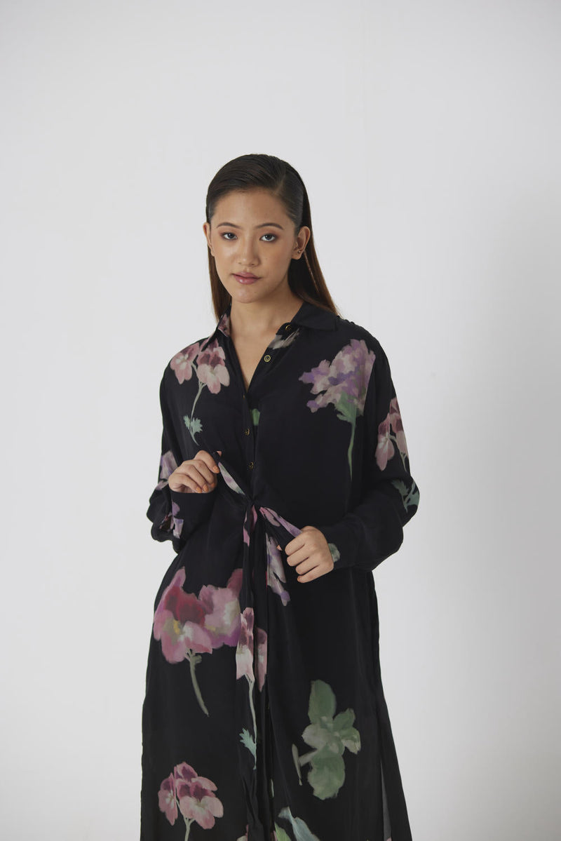 JULIET BLACK WRAP KURTA SET by Yam in black color for women Worldwide