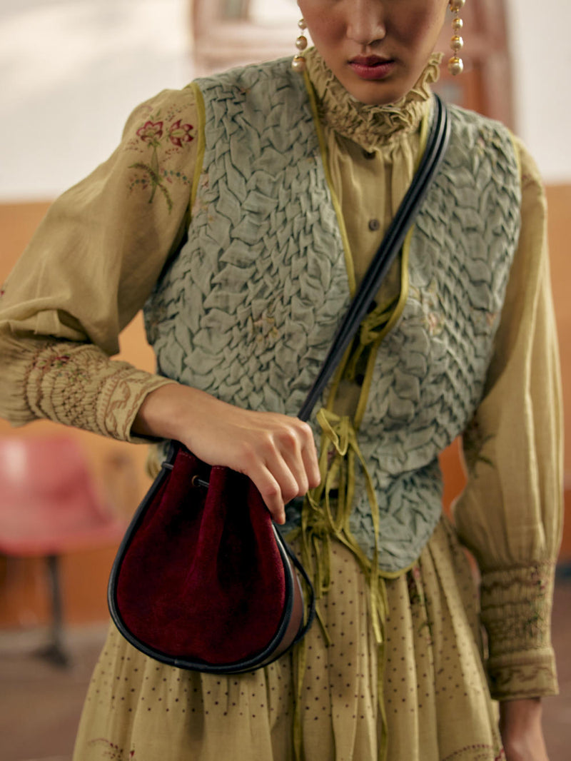 Janett Gilet - Blue Dahlia by CORD for Worldwide