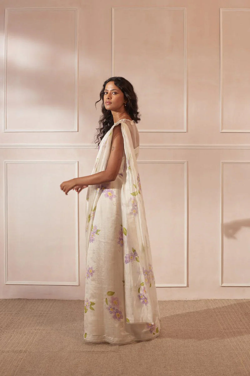 Jarul Mulberry Organza Silk Sari silk by Nadiya Paar in white color for women Worldwide