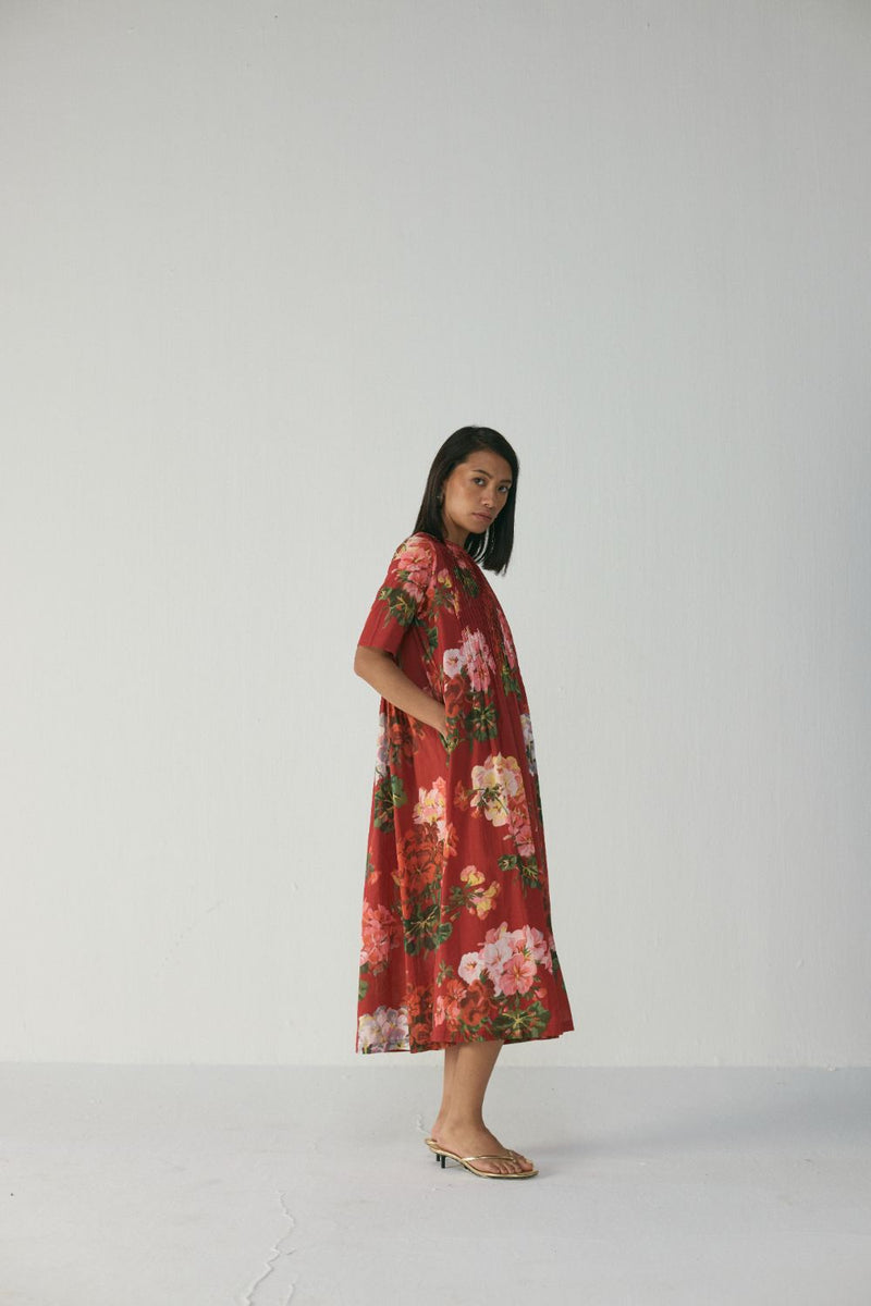 Jingle Pintucks Dress cotton by YAM in red color for women Worldwide