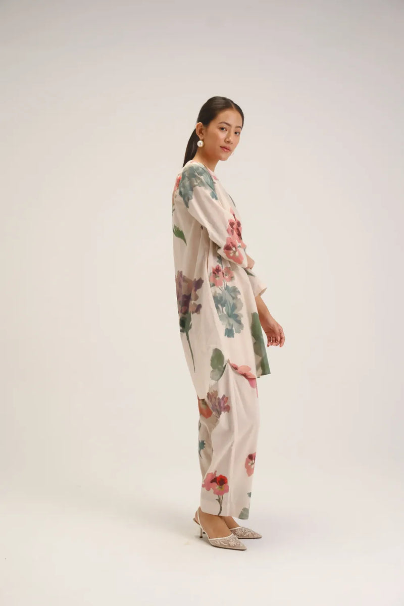 Juliet White Short Kurta Set cotton light kurta set by YAM in white for women Worldwide