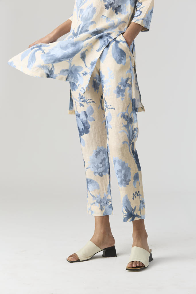 JUNO LINEN KURTA SET by Yam in blue color for women Worldwide