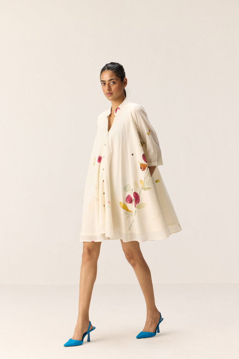 Pearls in a garden Dress cotton by Khara Kapas in white for women Worldwide