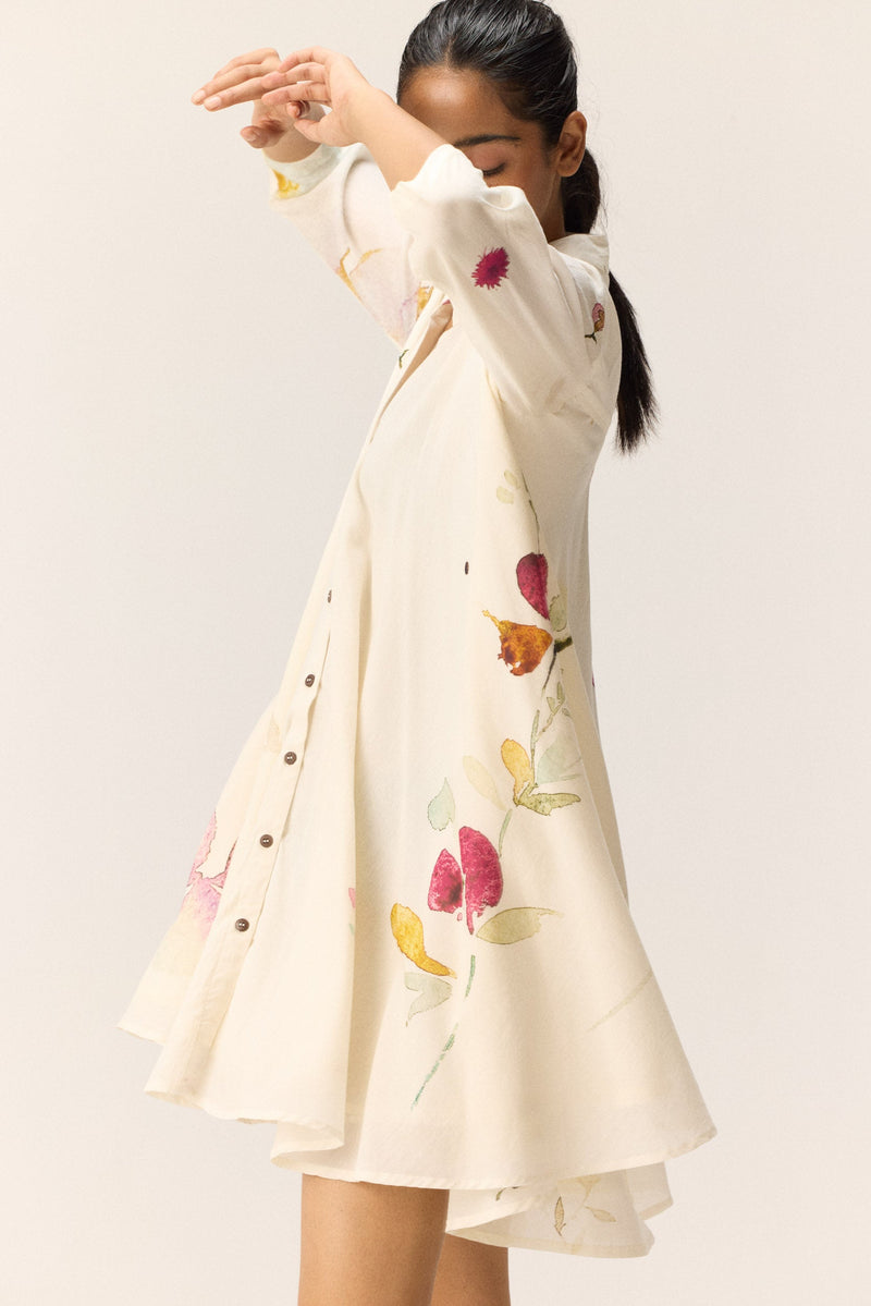 Pearls in a garden Dress cotton by Khara Kapas in white for women Worldwide