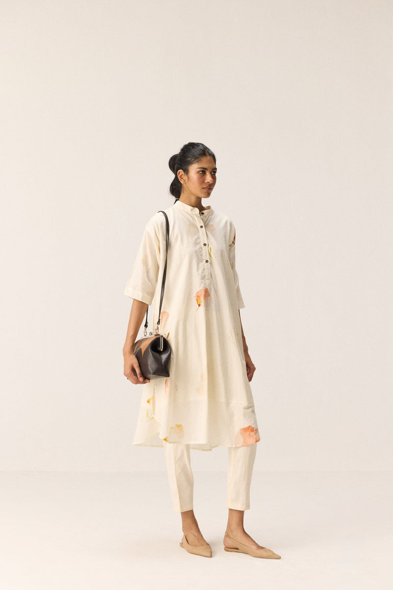 French Hydrangeas Kurta set cotton by Khara Kapas in white for women Worldwide