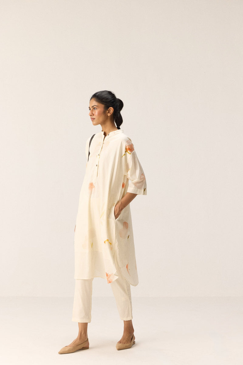 French Hydrangeas Kurta set cotton by Khara Kapas in white for women Worldwide