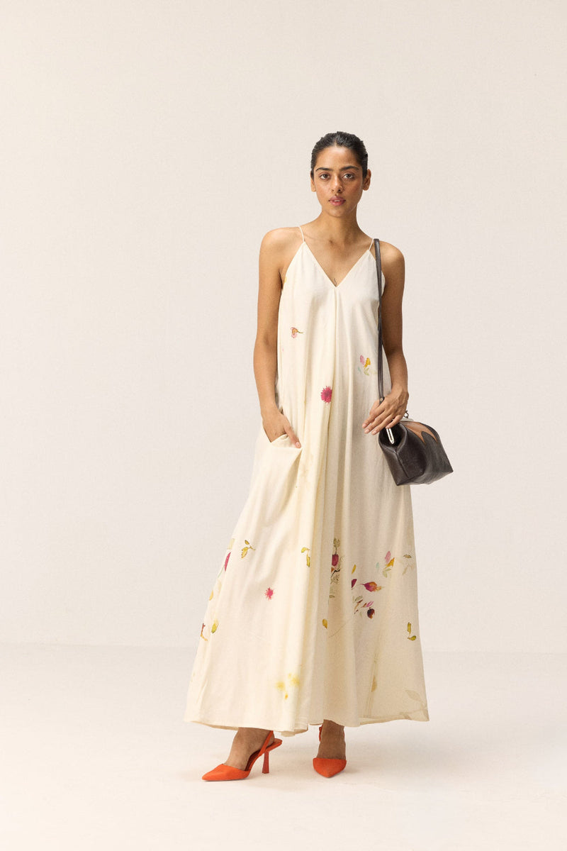 Chalky Blooms Dress cotton by Khara Kapas in white for women Worldwide