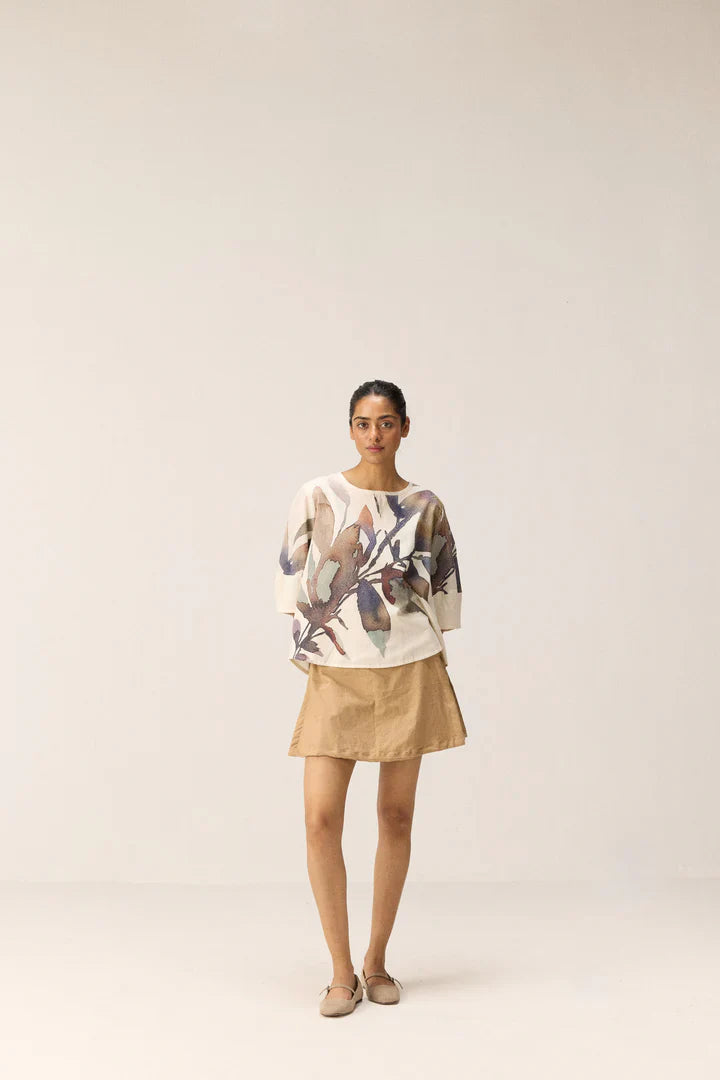 Thistle Top cotton by Khara Kapas in white for women Worldwide