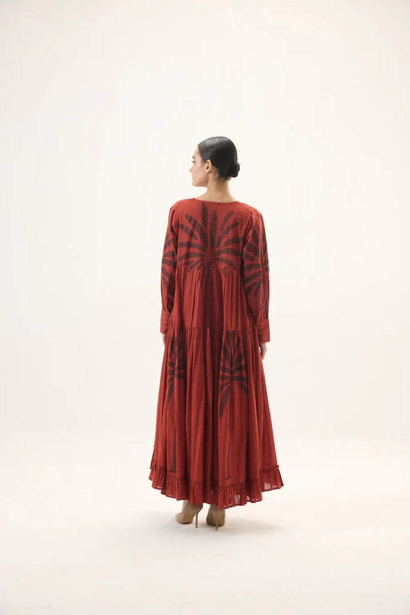 Faedra set mulmul by Khara Kapas in red for women Worldwide